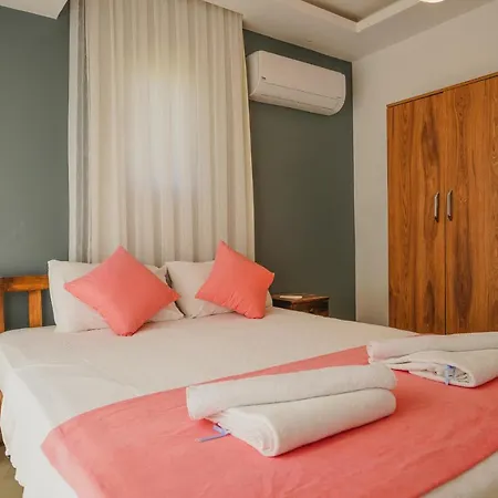 Hotel Oeluedeniz'de 4 Odali Lueks 4*